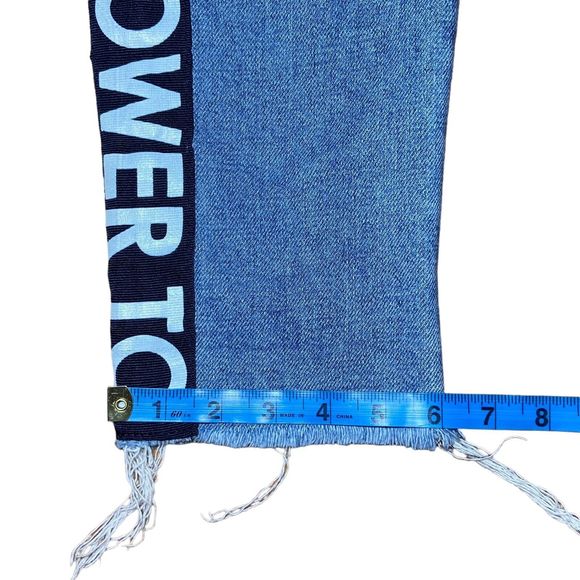 Topshop MOTO Jeans Women Size 26 Blue Frill Hem Power To The Peaceful Light Wash - Picture 6 of 8